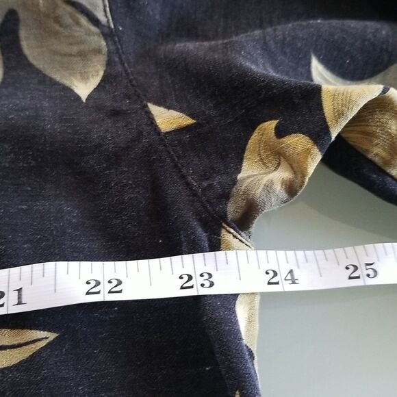 Jamaica Jaxx Silk Hawaiian Aloha Shirt - Picture 6 of 6